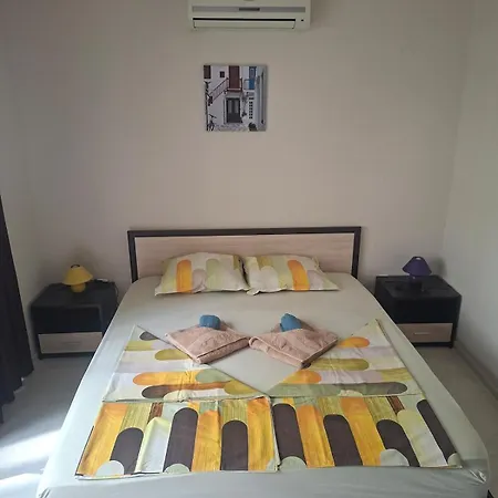 The White 7 Vakantiehuis