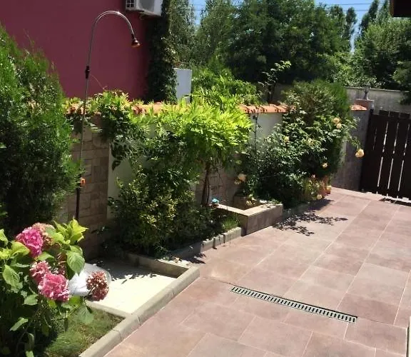 Ferienhaus The White 7 Nessebar